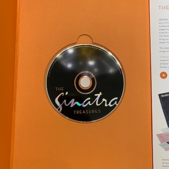 The Sinatra Treasures Book - Picture 2 of 11